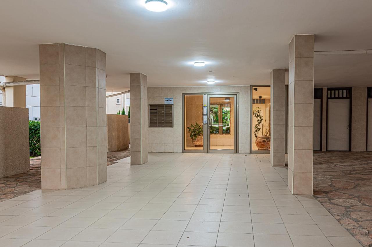 City Center Family Relax Apartment Netanja Exterior foto