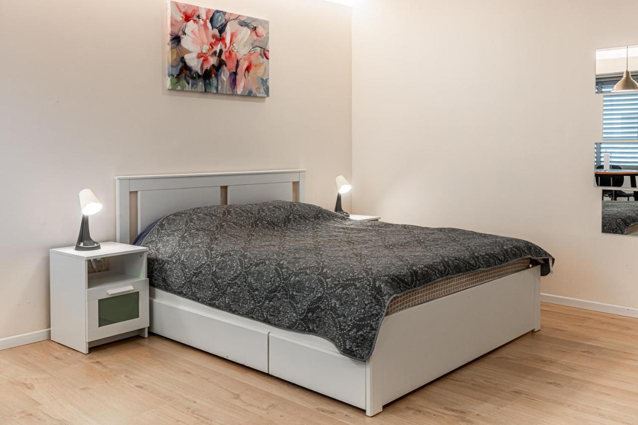 City Center Family Relax Apartment Netanja Exterior foto